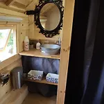 Cabane Romantique Avec Spa Prive Pres De Saint-Emilion Chalet *