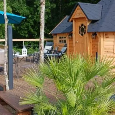 Chalet Cabane Romantique Avec Spa Prive Pres De Saint-Emilion *